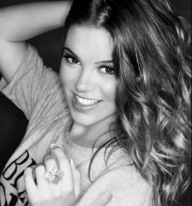 Maria Isabel La vida solo es una